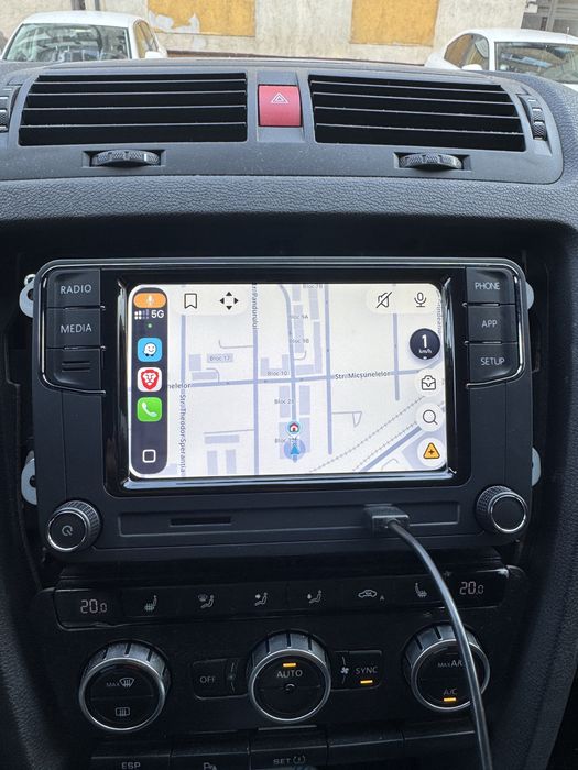 Navigatie RCD 360 Volkswagen Carplay