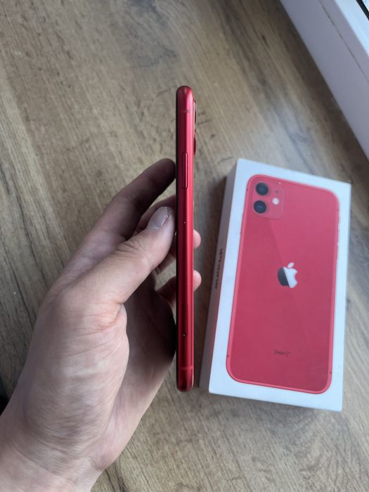 Iphone 11 red продам