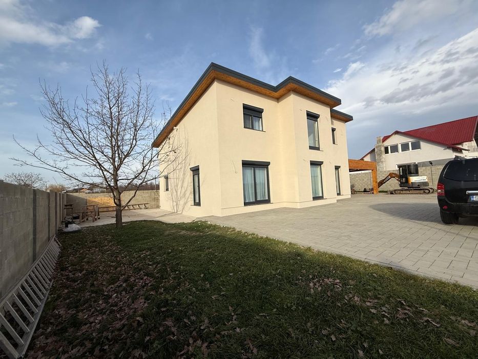 Casa de vanzare  in Mitoc