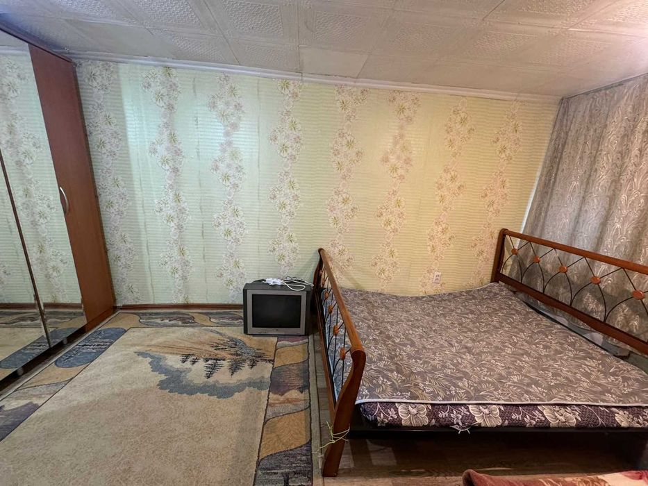 Дом с земельным учатском