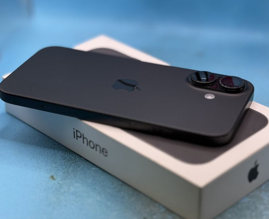 Apple iPhone 16, 128GB, 5G, Black