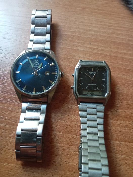 Прадам пару часы все работает