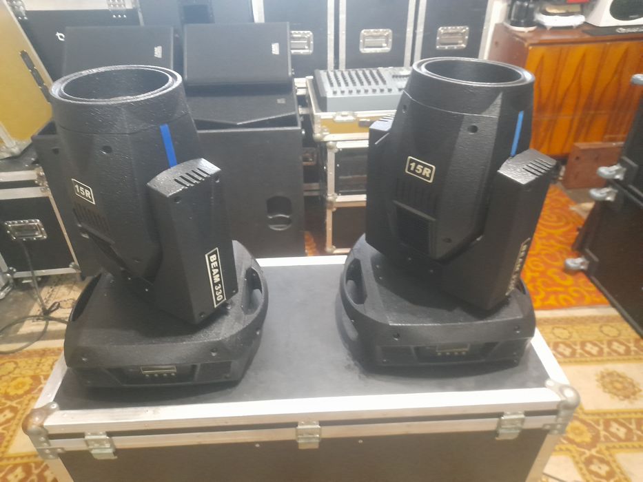 Închiriez boxe, lumini,fum greu,artificii