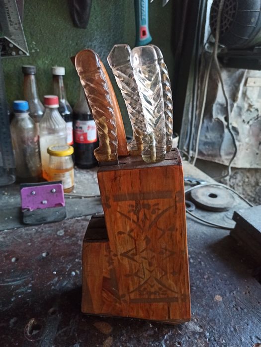 Набор кухонных ножей