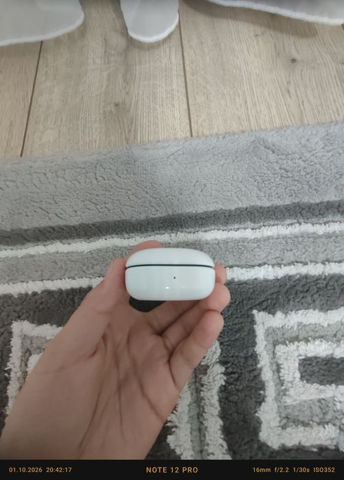 Galaxy Buds2 (SM-R177) наушников нету  наушников потерялись.