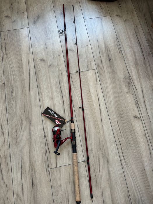 Vand set lanseta si mulineta - nou