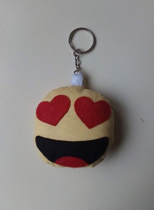 Ръчно изработени ключодържатели