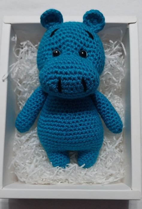 Игрушки вязаные крючком.