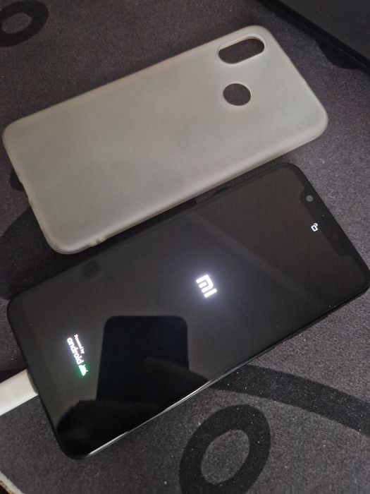 Xiaomi mi 8 обмен 6/128 Гб