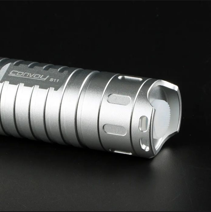 Универсальный фонарик