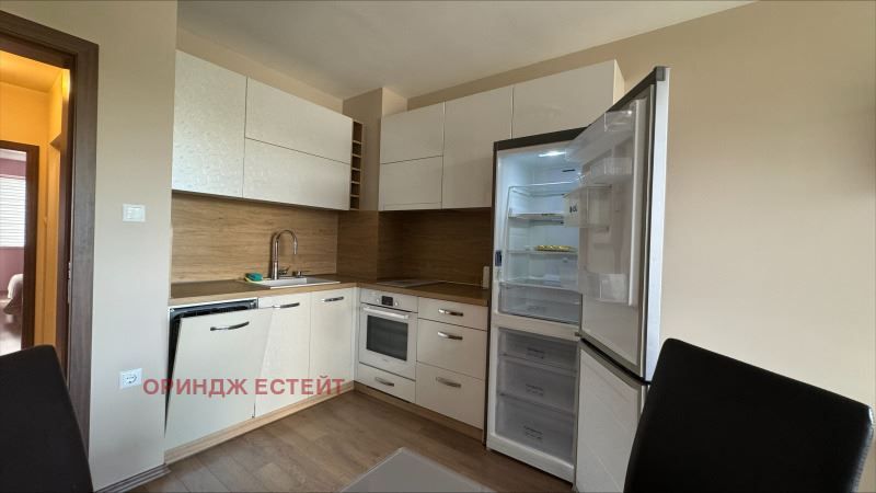 3-стаен в София-Разсадника площ 125 цена 750