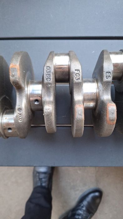 Vând arbore  motor BLS