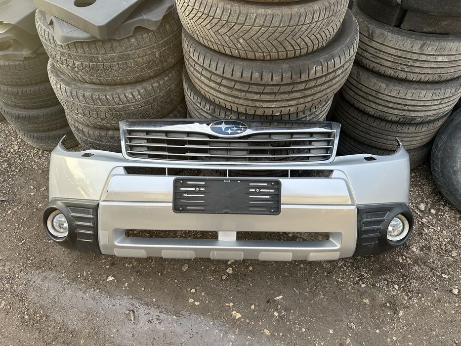 Предна броня комплект за Субару Форестър 2008-2012г.!