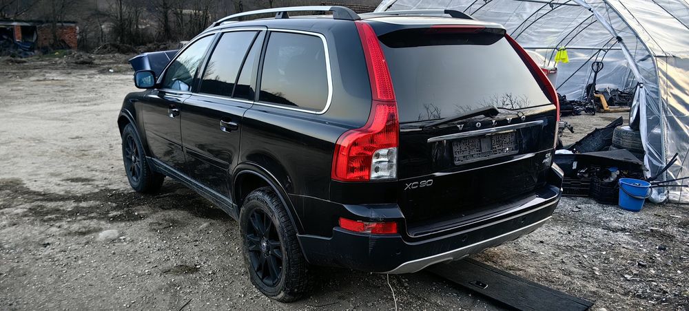 Volvo XC90 2.4 185HP НА ЧАСТИ