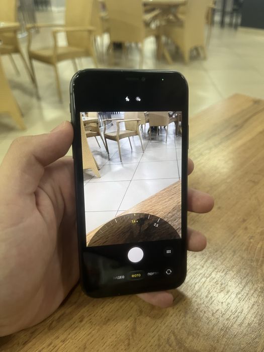 Айфон 11 в идеале Sim,Esim