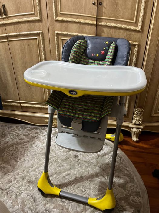 Chicco ovqatlanadigan stol