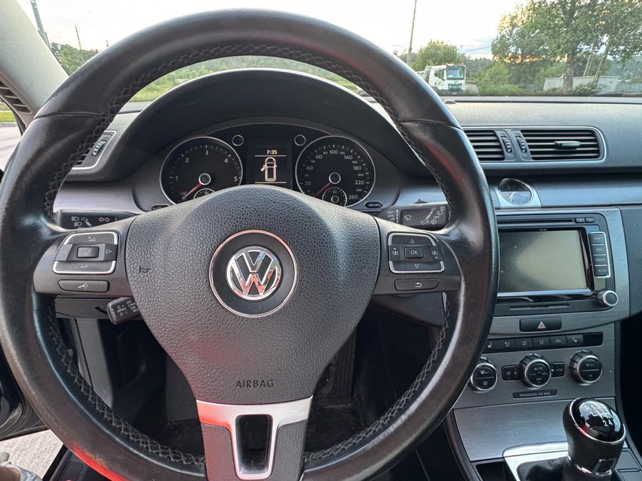 Volkswagen Passat B7