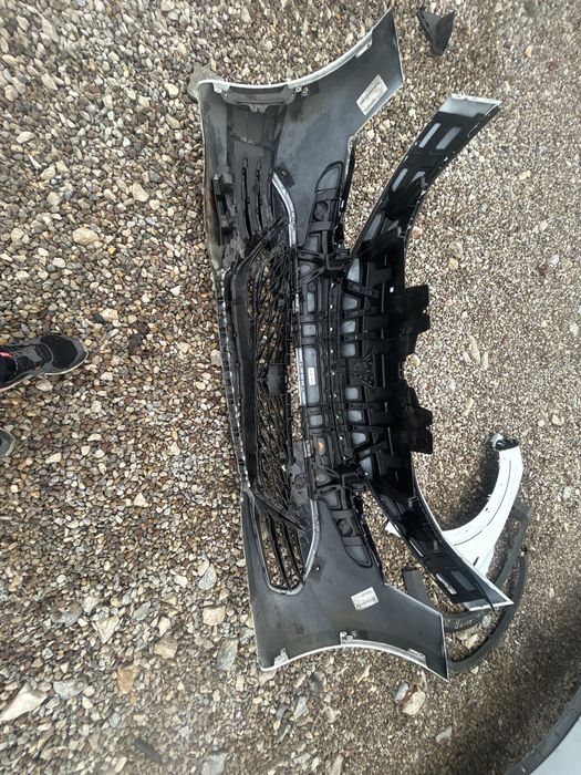 Предна броня за seat cupra v