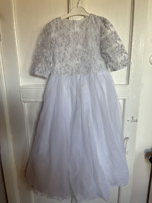 Платья для девочек 10,12 лет