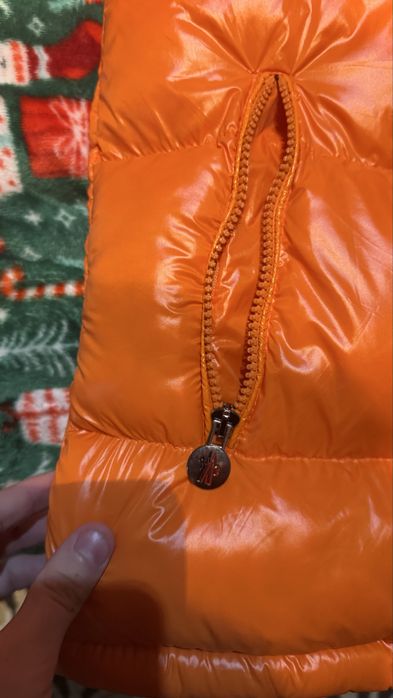 Geaca M.o.n.c.l.e.r XXL  NFC TAG VALID