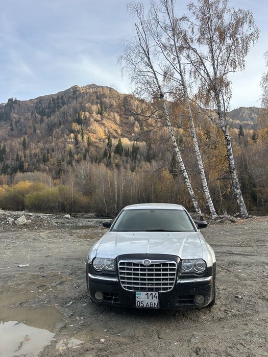 Продам крайслер300С