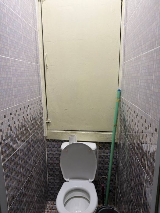 Продается 3 комнатная Чиланзар 21 Паспортный стол