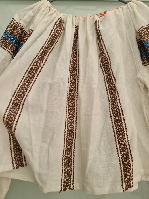 Ie veche autentica traditionala