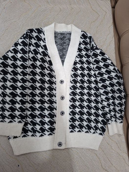 Барлық киімдер 500теңгеден