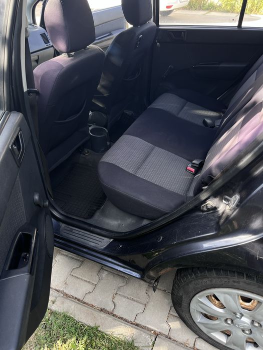 Hyundai Getz 1.1 benzină avariat – 2007 – 262.000 km