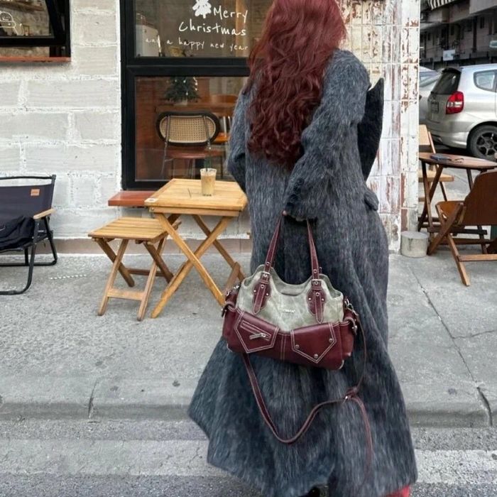 Сумка в стиле Y2K