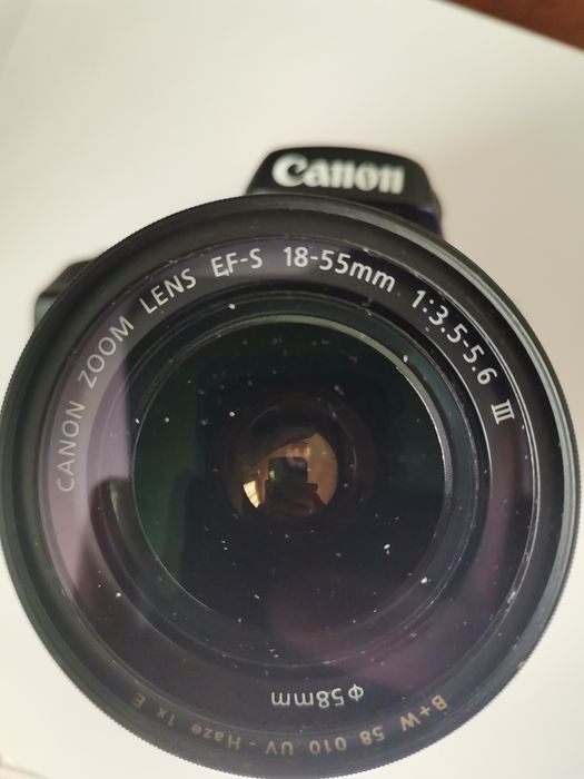 canon eos 4000d + обектив 75-300