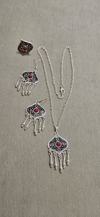 Ювелирные украшения