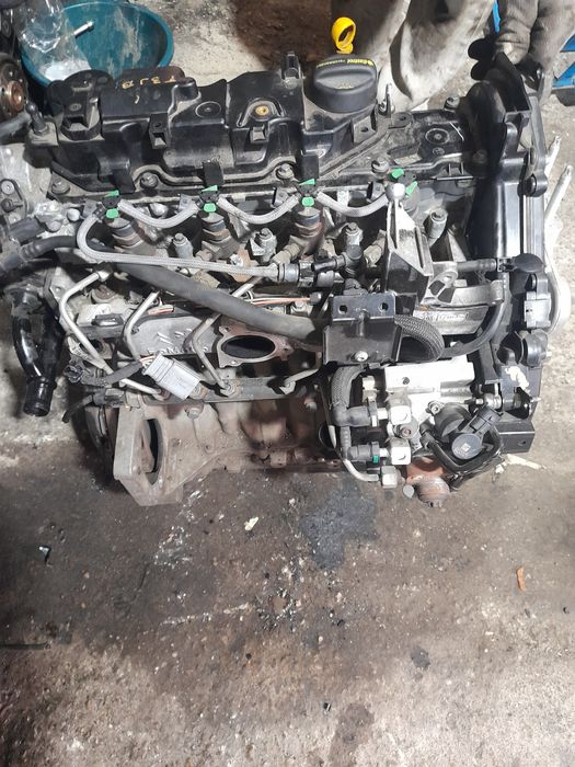 Motor ford fiesta 1,5 tdci an 2015