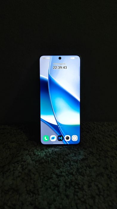 Продам Vivo IQOO Z10 5G