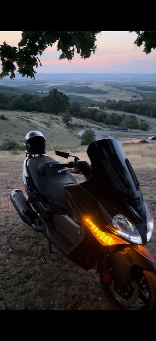 Scuter Maxiscuter Kymco Xciting 500 R