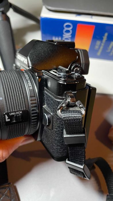 Olympus OM-D E-M10 Mark II