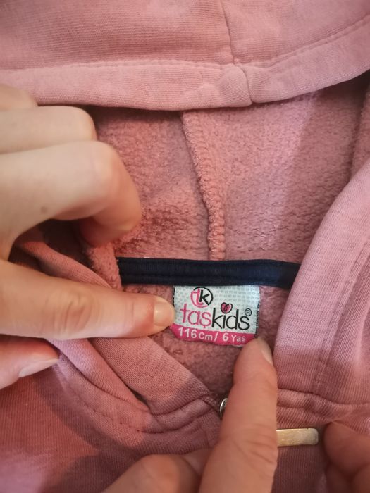 Спортивный детский костюм