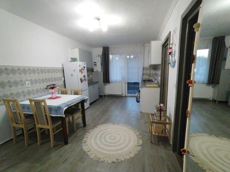 Apartament 2 camere in Floresti, cu 2 parcari de inchiriat