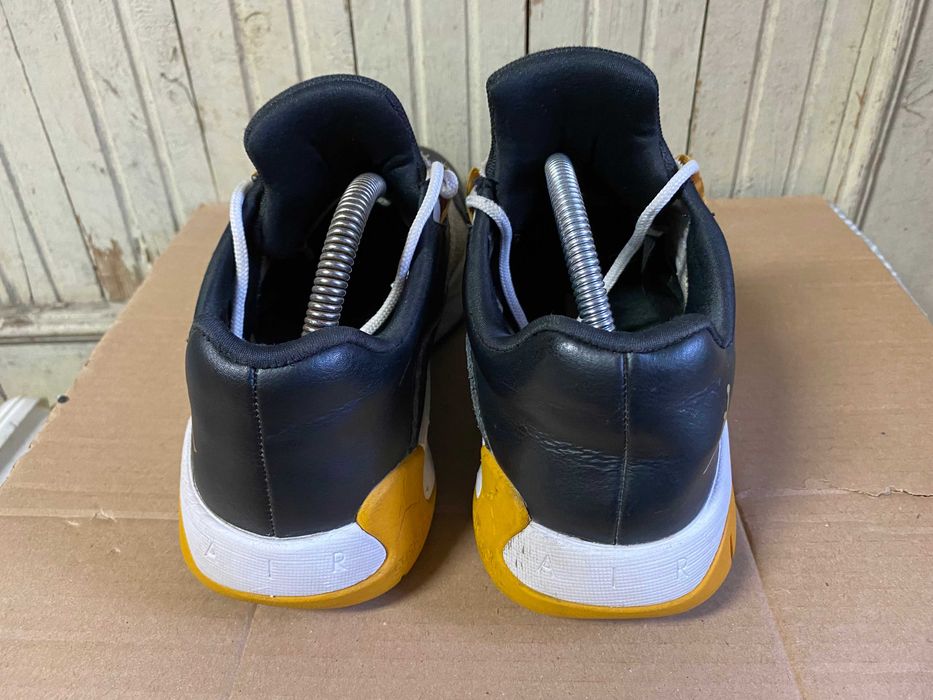 ''Jordan 11 CMFT Low Black Gold White''оригинални маратонки 42.5 номер