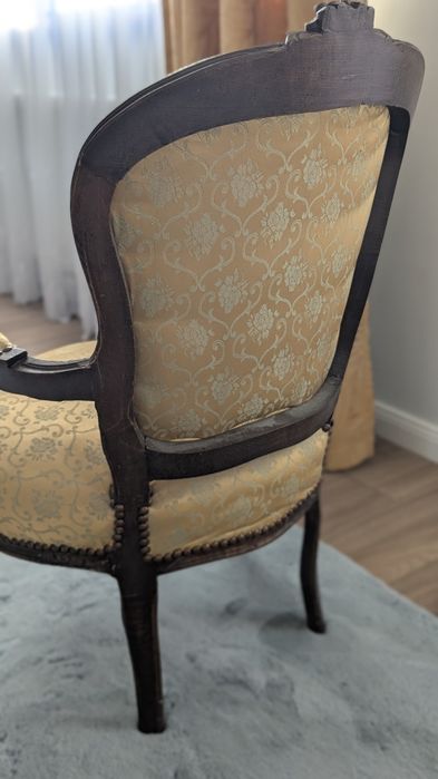 Vând două fotolii stil baroc