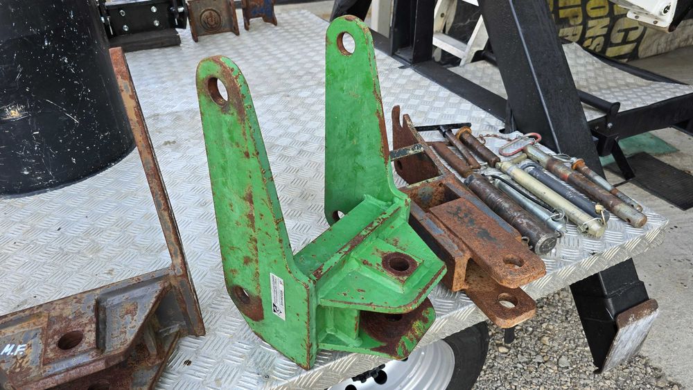 Тегличи за трактори нов внос от Италия