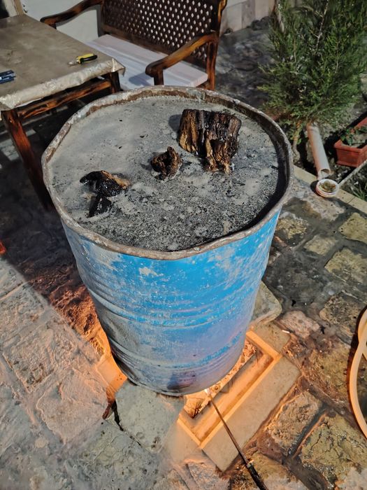 Коряга аквариумга сотилади.