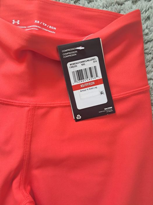 Colanți damă under armour.preț pe buc. Mai multe culori și mărimi.