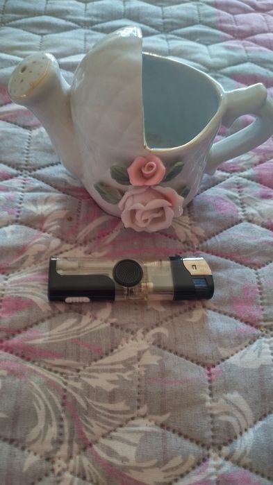 Миниатюрни лейки за декорация