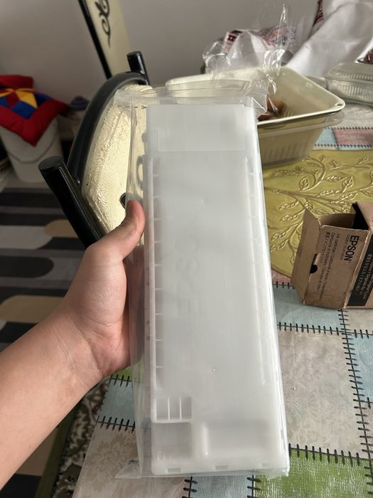 Epson картриж для принтера 700 мл