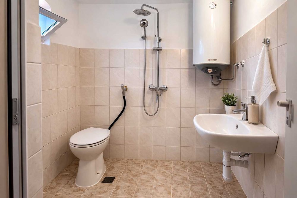 Къща на 30км от Русе и Разград