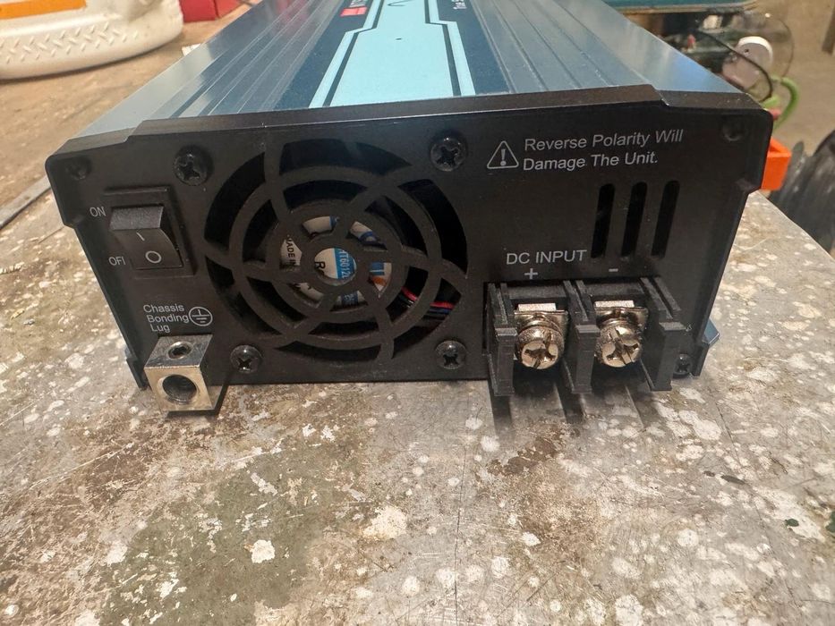 Invertor 48v  MW Mean Well
 NTS-750-248EU