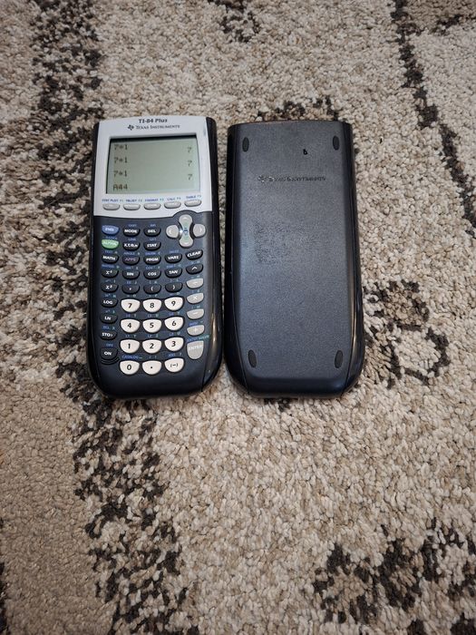 Calculator stiintific Texas Instruments TI-84 Plus - Funcțional