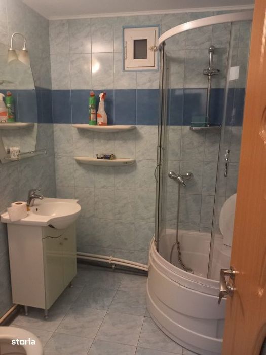 Apartament 3 camere, confort 1 decomandat, zona Vidin.
