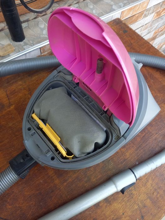 Пылесос для дома